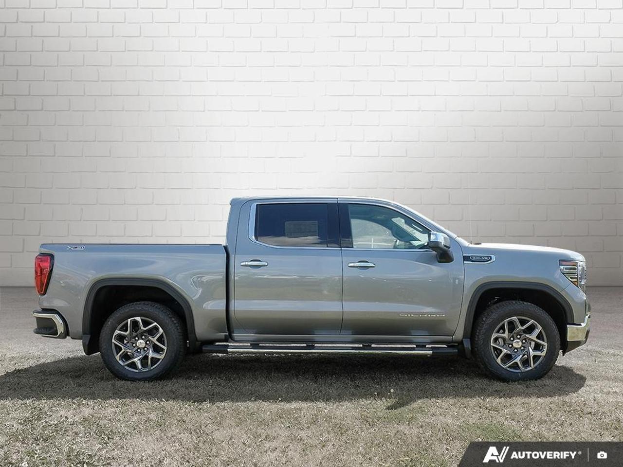 2026 GMC Sierra 1500 Crew Cab Short Box 4-Wheel Drive SLT Photo