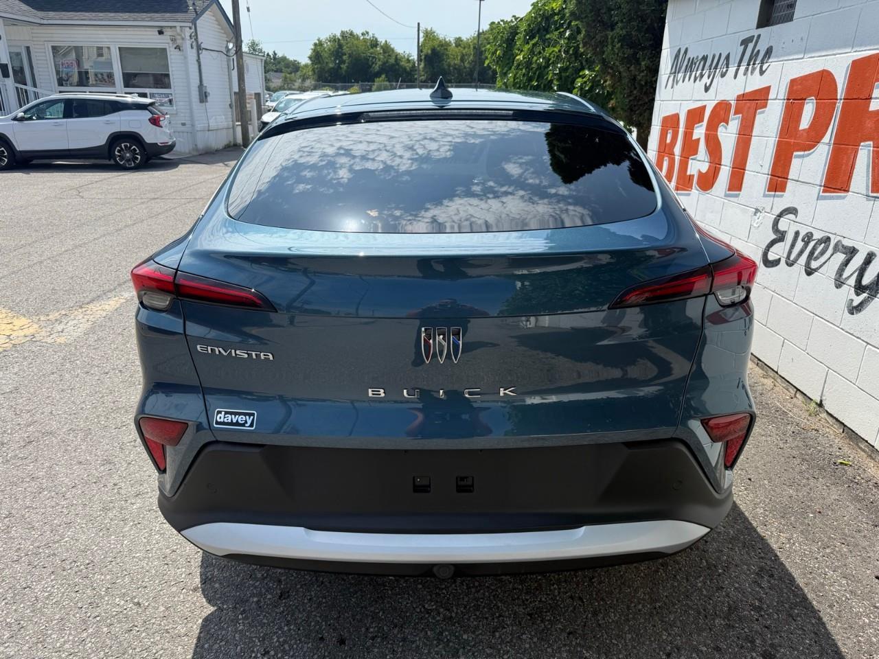 2024 Buick Envista Preferred 4dr Front-Wheel Drive Photo