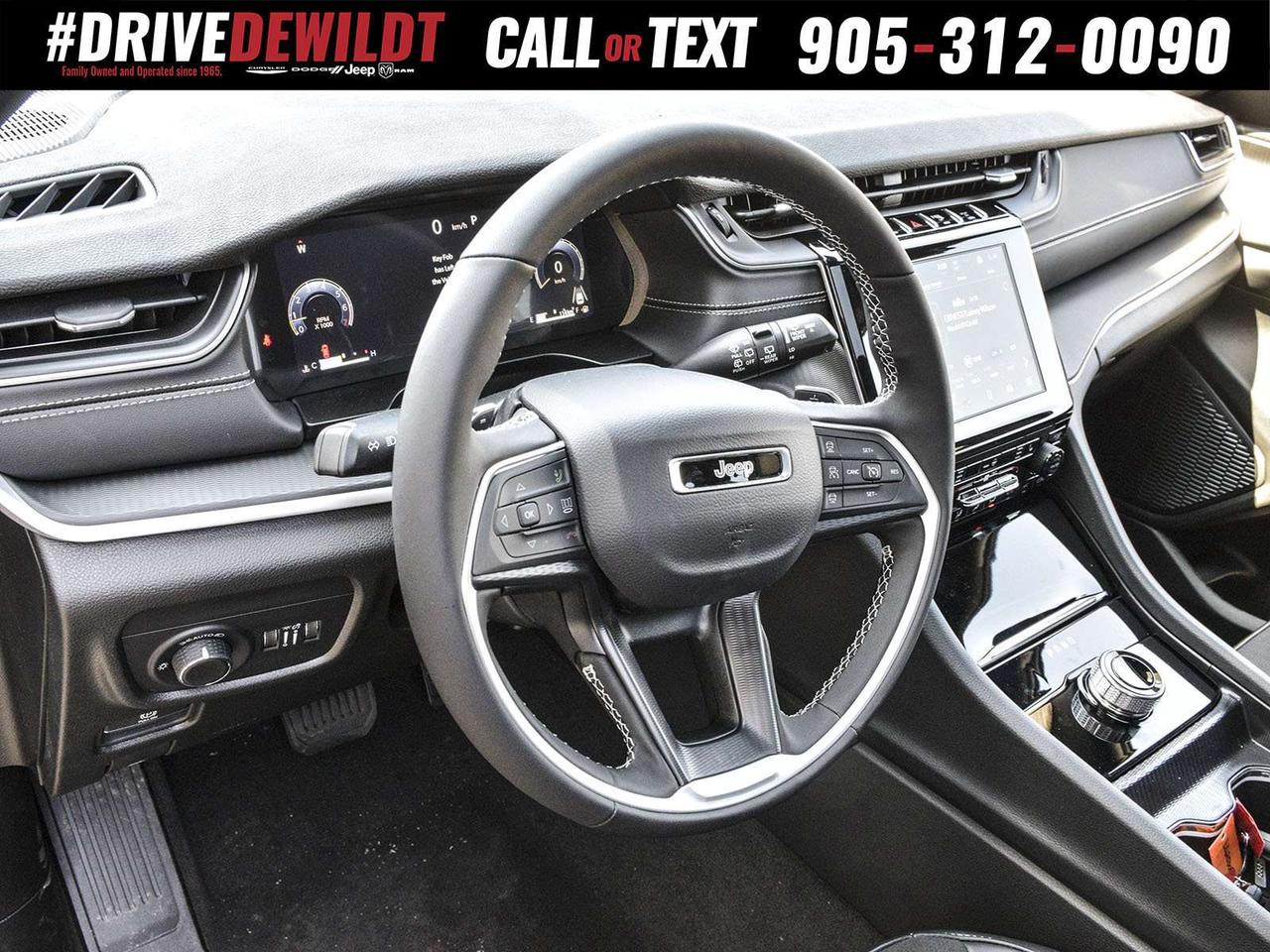 2025 Jeep Grand Cherokee ALTITUDE   DEMO   NEW CAR RATES Photo