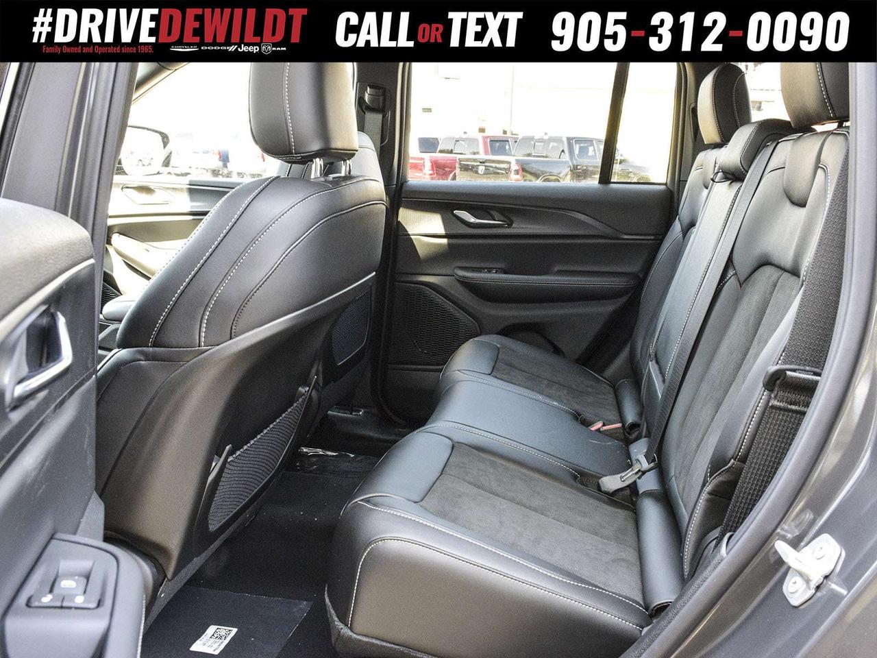 2025 Jeep Grand Cherokee ALTITUDE   DEMO   NEW CAR RATES Photo