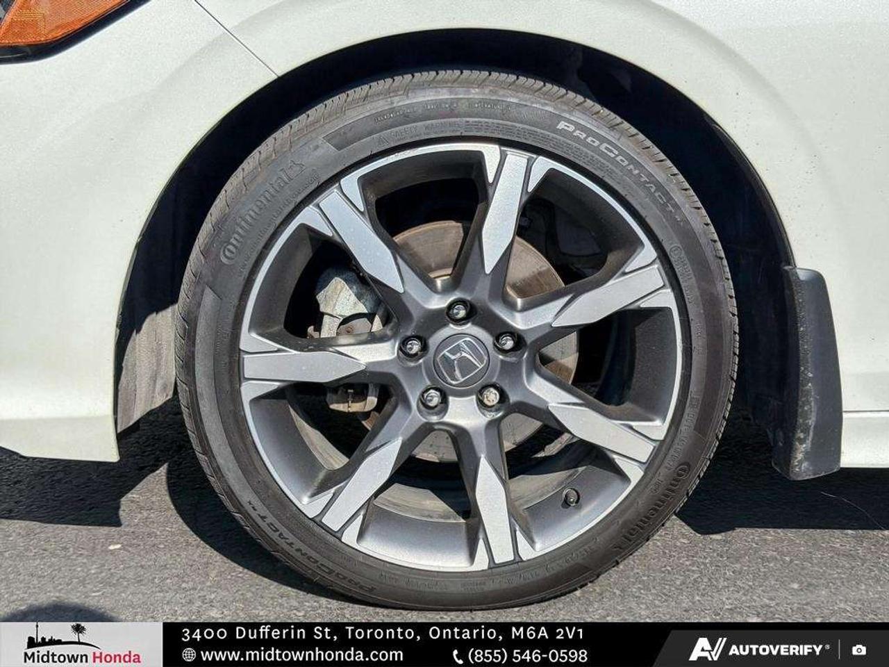 2025 Honda Civic Sport Touring eCVT Sedan Photo