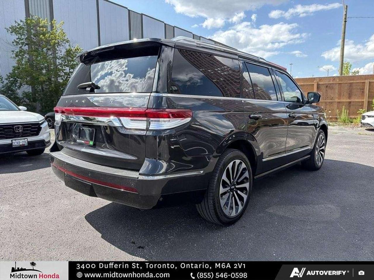 2024 Lincoln Navigator Reserve 4x4 Photo