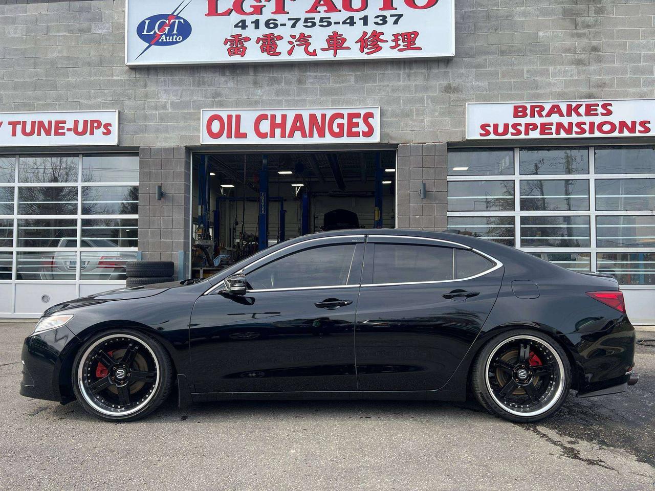 2017 Acura TLX V6 Photo