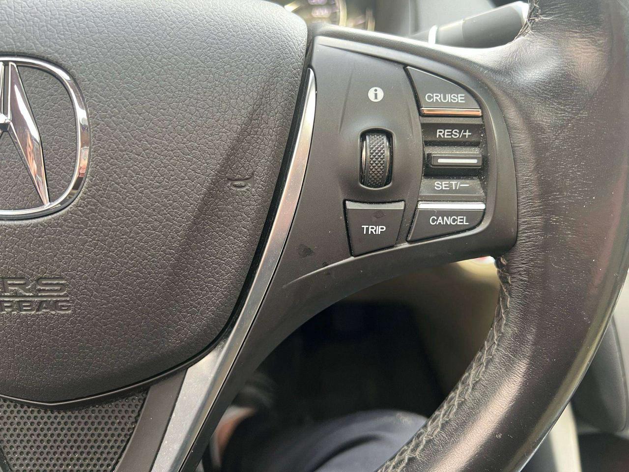 2017 Acura TLX V6 Photo