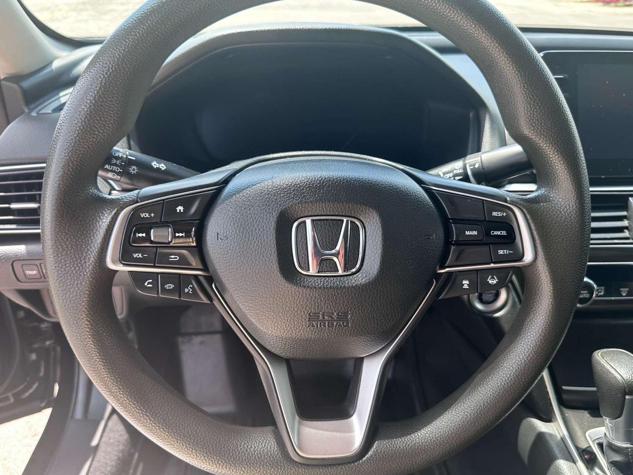 2019 Honda Accord LX ~ REAR CAM ~ CARPLAY ~ CERTIFIED Photo