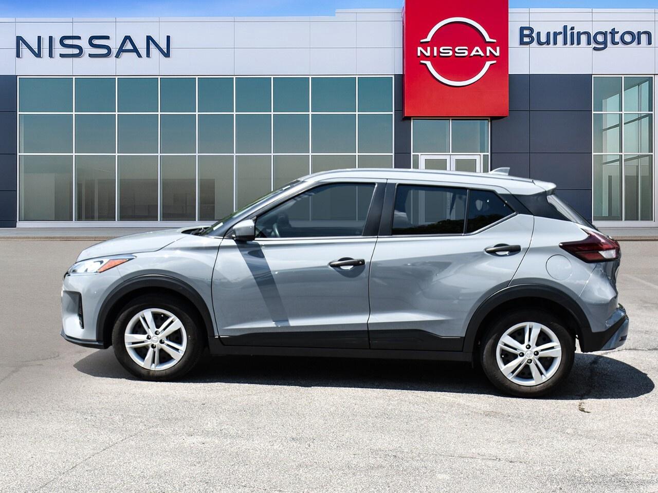 2022 Nissan Kicks S FWD, APPLE CARPLAY, GREAT ON FUEL Photo