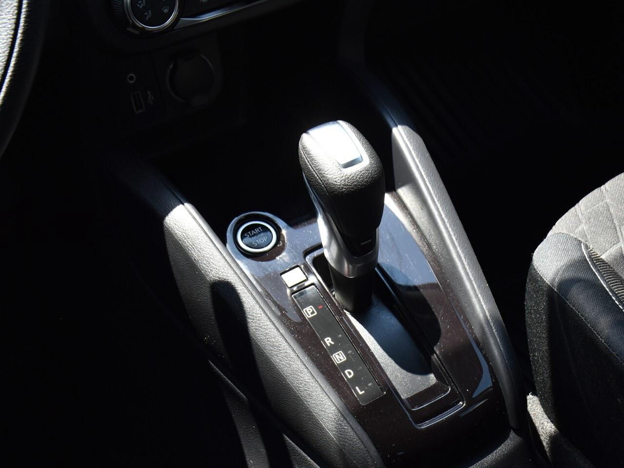 2022 Nissan Kicks S FWD, APPLE CARPLAY, GREAT ON FUEL Photo