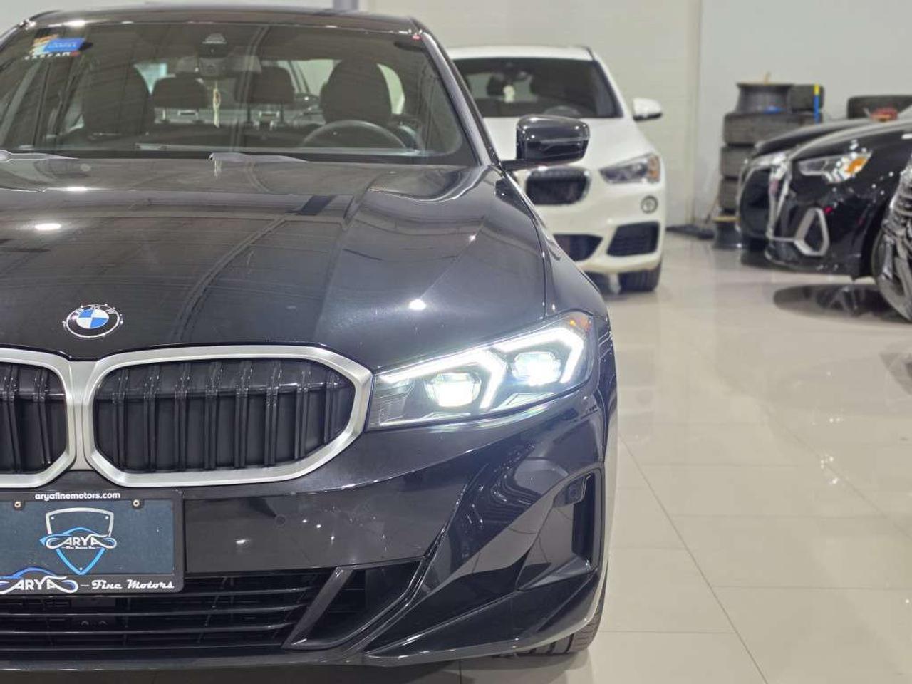 2023 BMW 3 Series 330IX AWD No Accident Ontario Vehicle Apple CarPlay Navigation Sunroof Photo