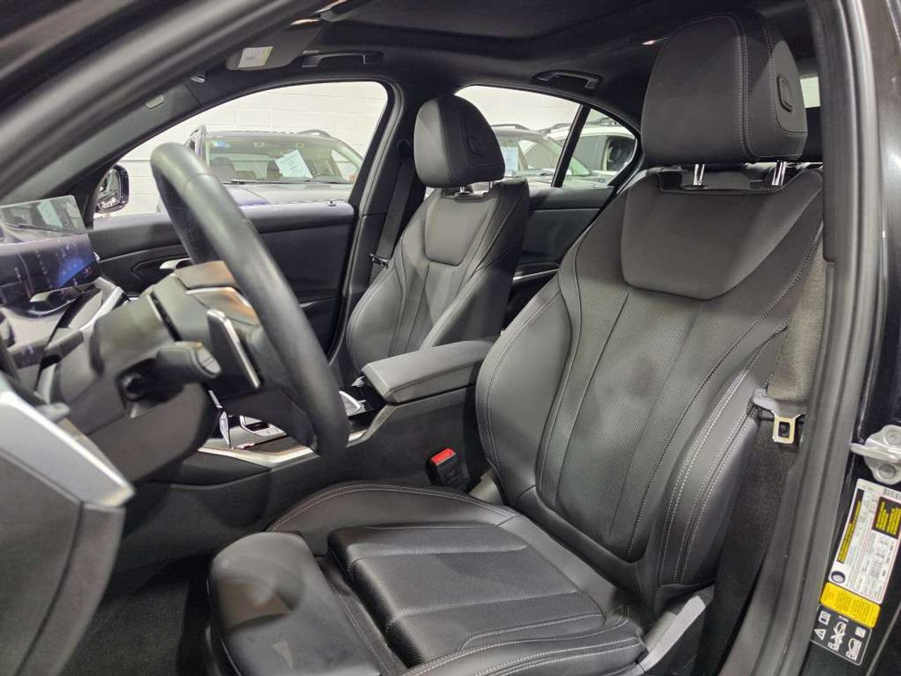 2023 BMW 3 Series 330IX AWD No Accident Ontario Vehicle Apple CarPlay Navigation Sunroof Photo