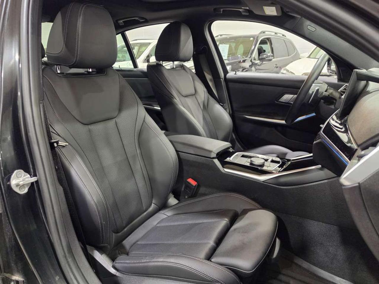 2023 BMW 3 Series 330IX AWD No Accident Ontario Vehicle Apple CarPlay Navigation Sunroof Photo