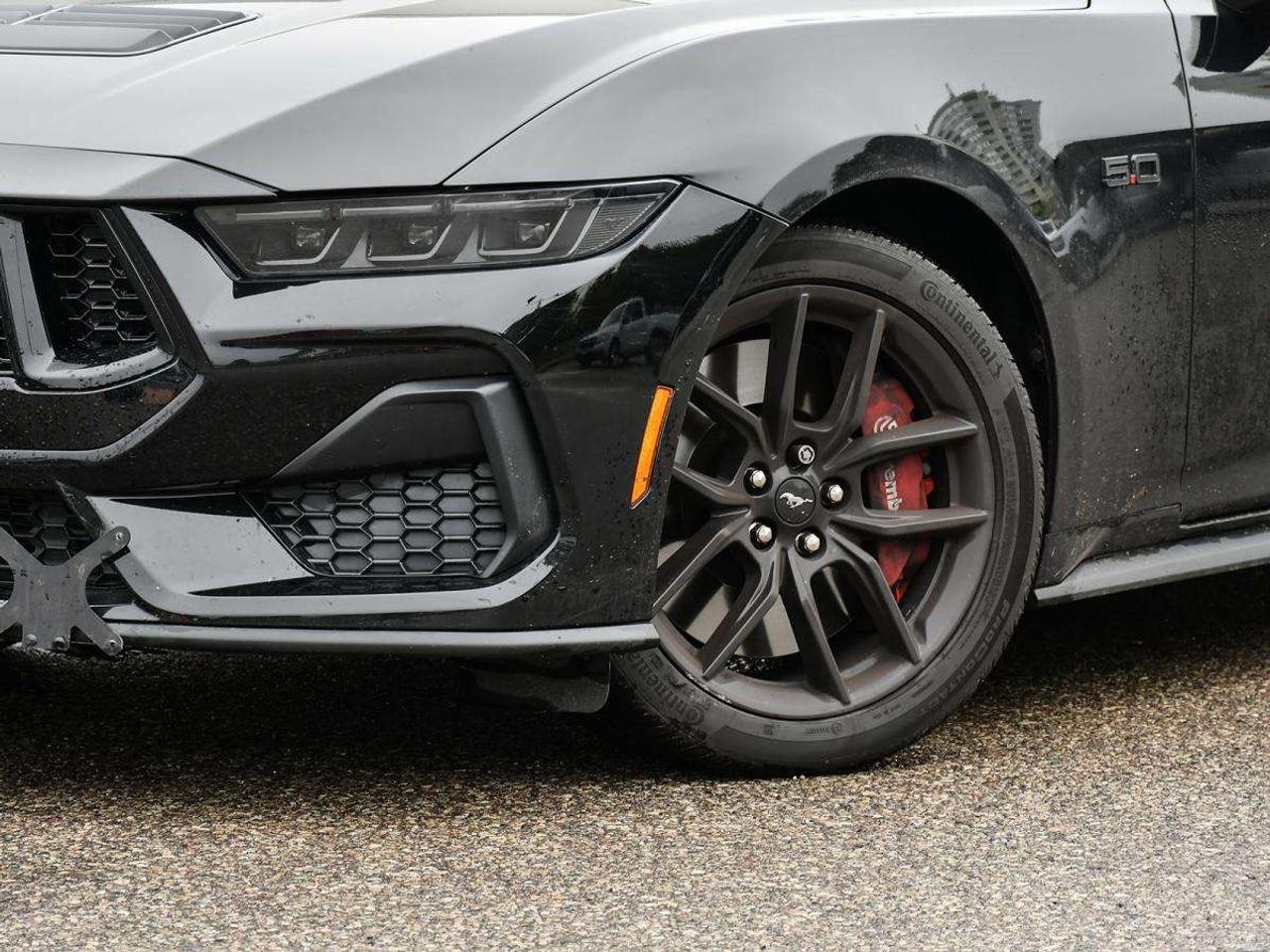 2026 Ford Mustang GT Premium Photo5