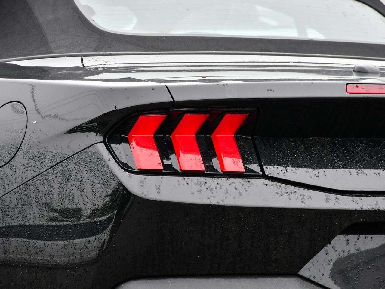 2026 Ford Mustang GT Premium Photo