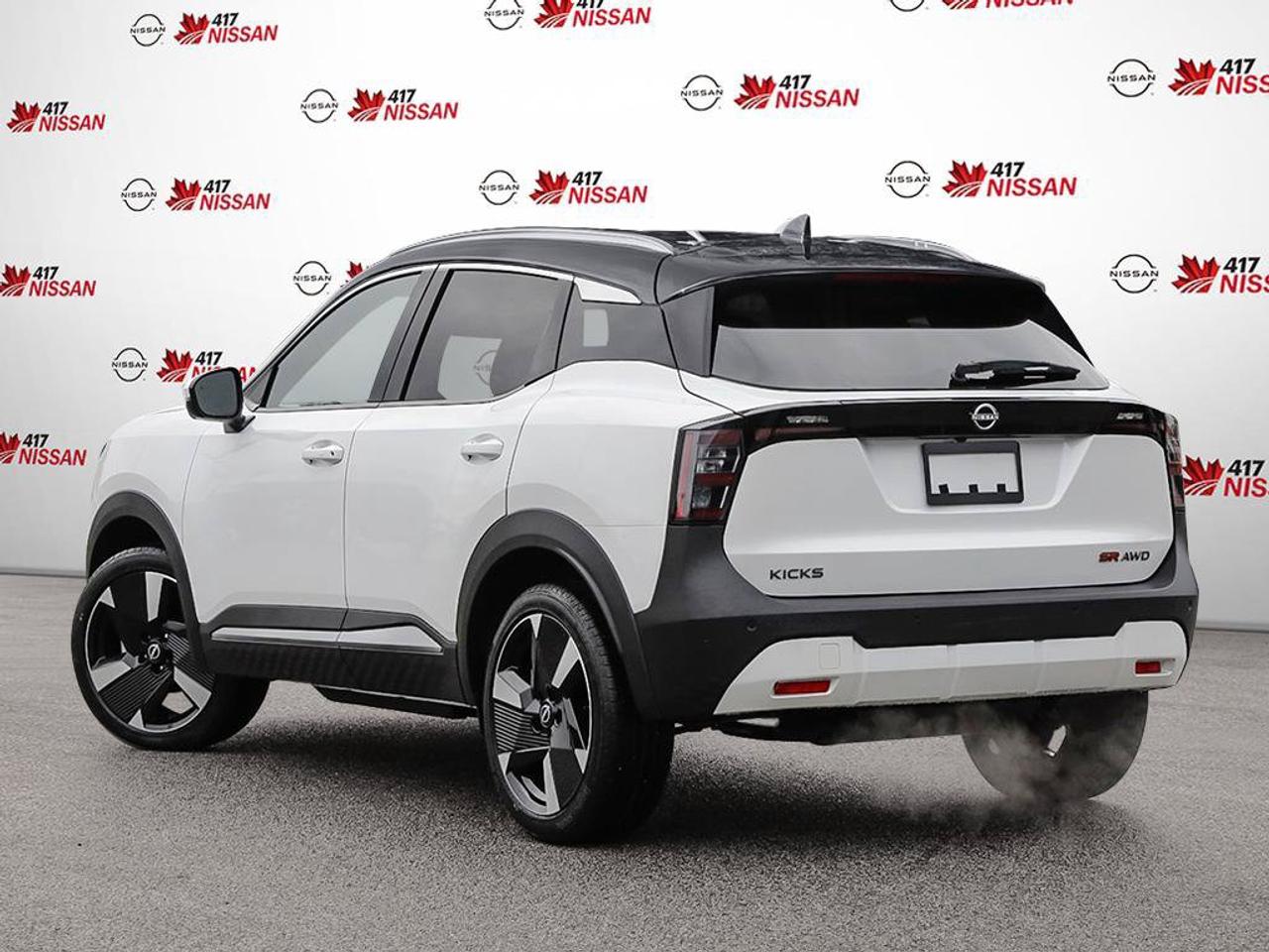 2026 Nissan Kicks SR Photo3