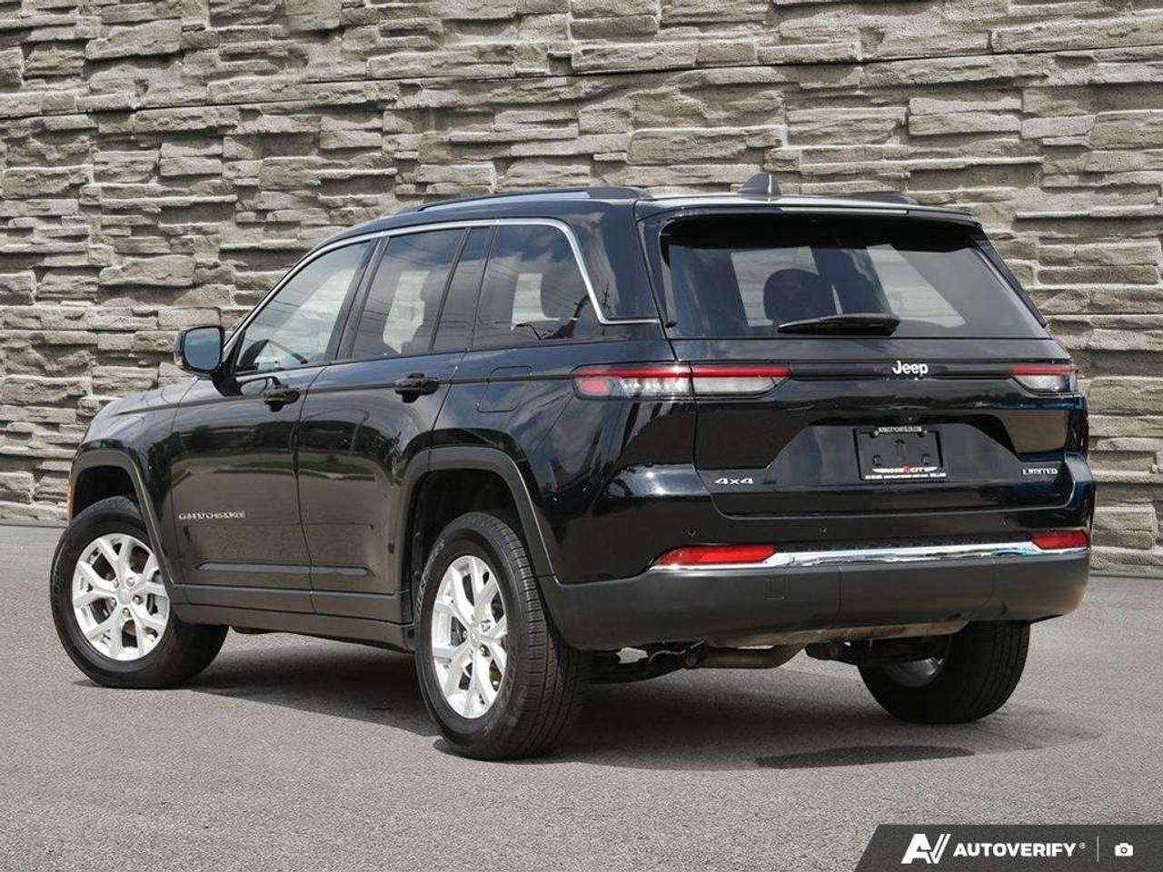 2023 Jeep Grand Cherokee No Accidents   Local Trade Photo
