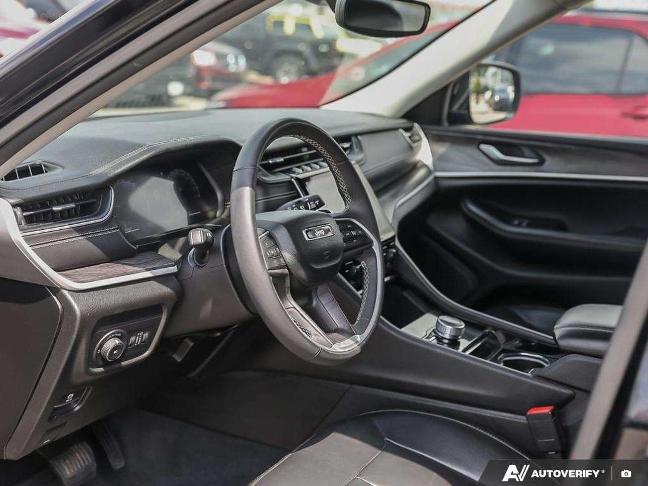 2023 Jeep Grand Cherokee No Accidents   Local Trade Photo