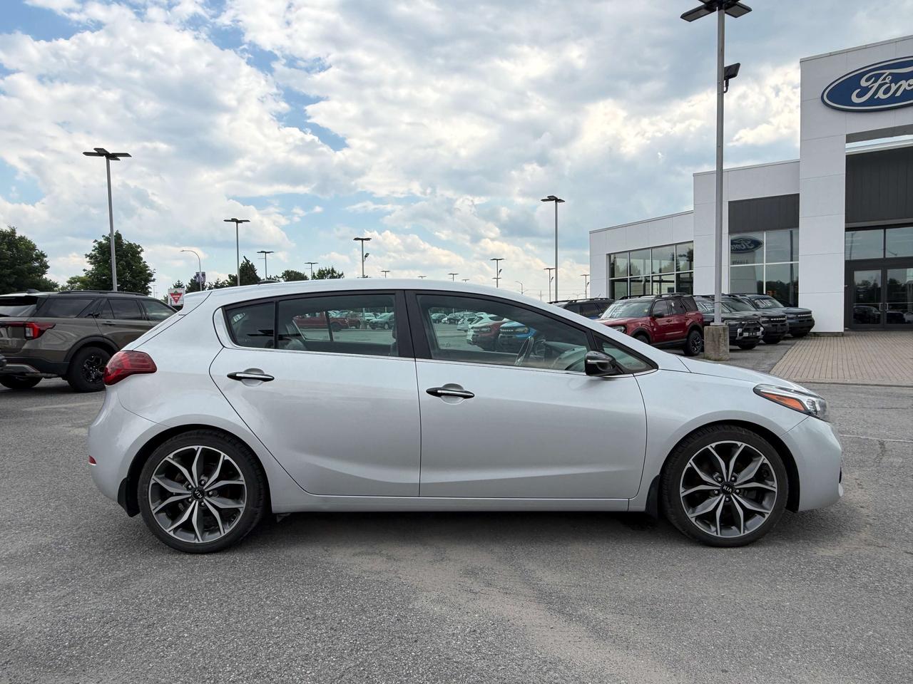 2018 Kia Forte 1.6L SX (A7) 4dr Hatchback Photo