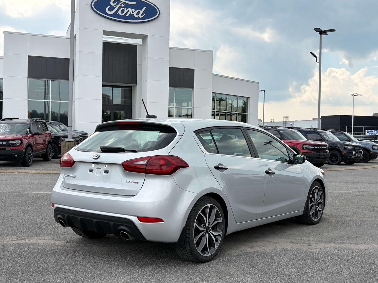 2018 Kia Forte 1.6L SX (A7) 4dr Hatchback Photo