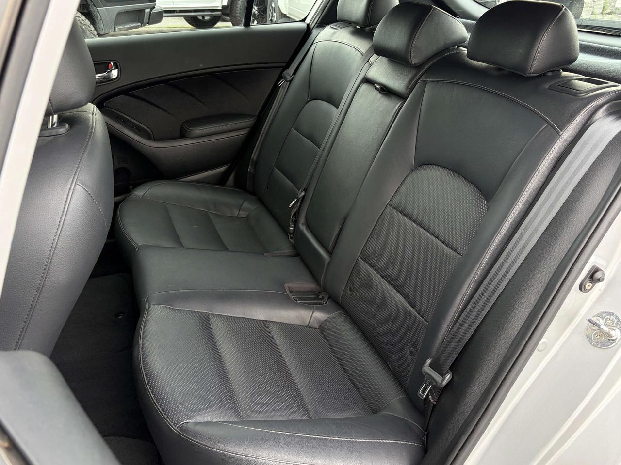 2018 Kia Forte 1.6L SX (A7) 4dr Hatchback Photo