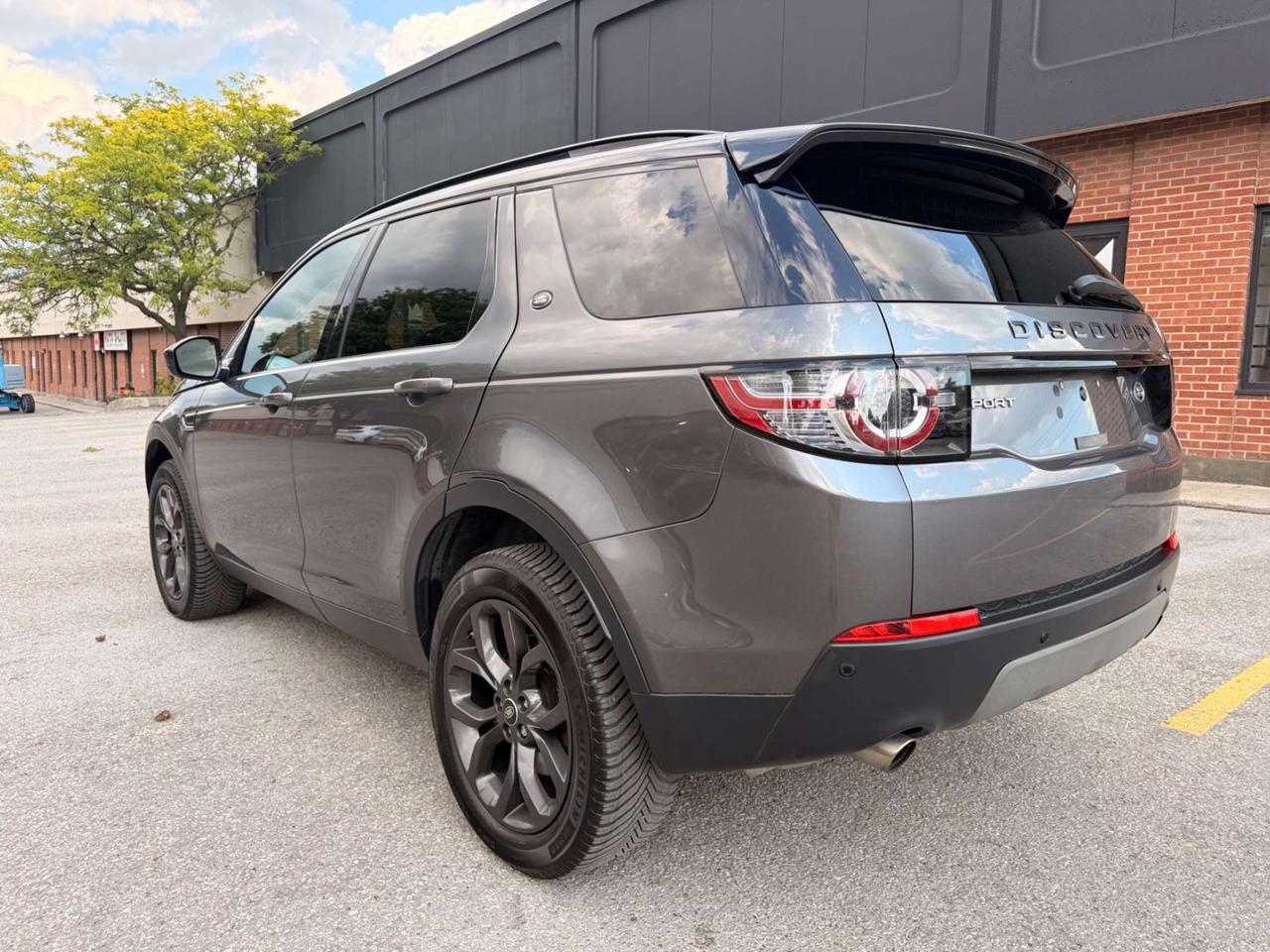 2019 Land Rover Discovery Sport HSE 4WD Photo