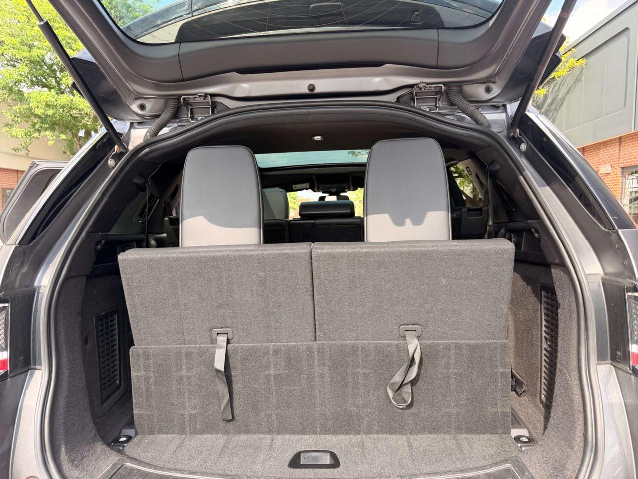 2019 Land Rover Discovery Sport HSE 4WD Photo