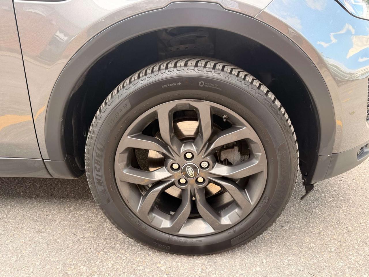 2019 Land Rover Discovery Sport HSE 4WD Photo
