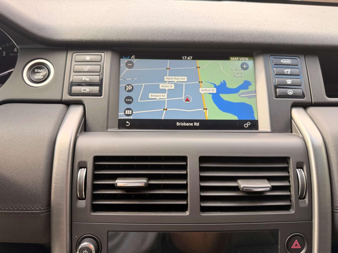 2019 Land Rover Discovery Sport HSE 4WD Photo