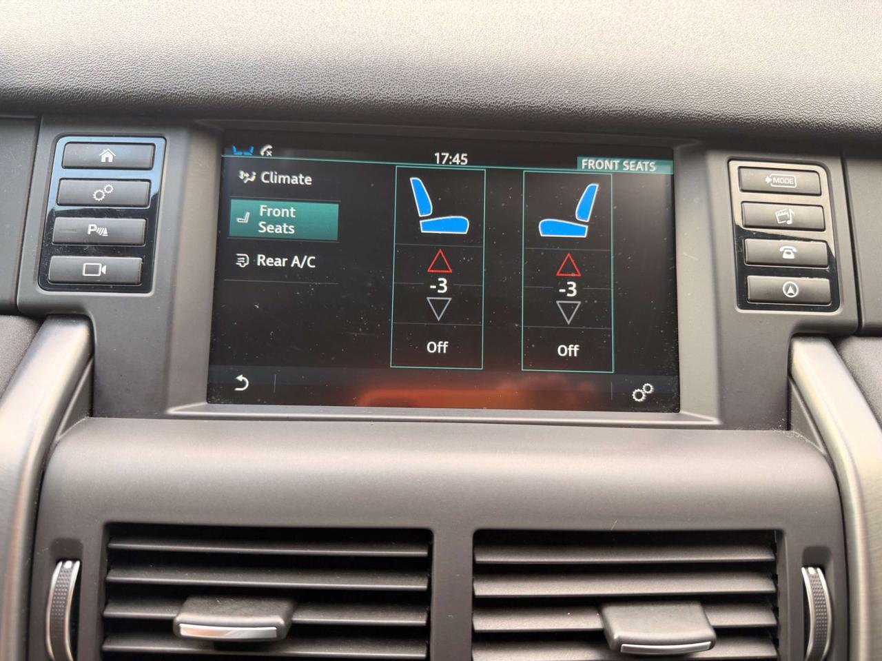 2019 Land Rover Discovery Sport HSE 4WD Photo