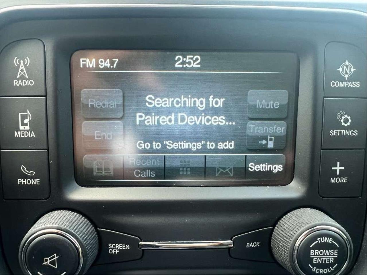 2019 RAM 1500 SXT Quad 4x4 V6 *CHROME APPEARANCE *3.55 AXLE Photo