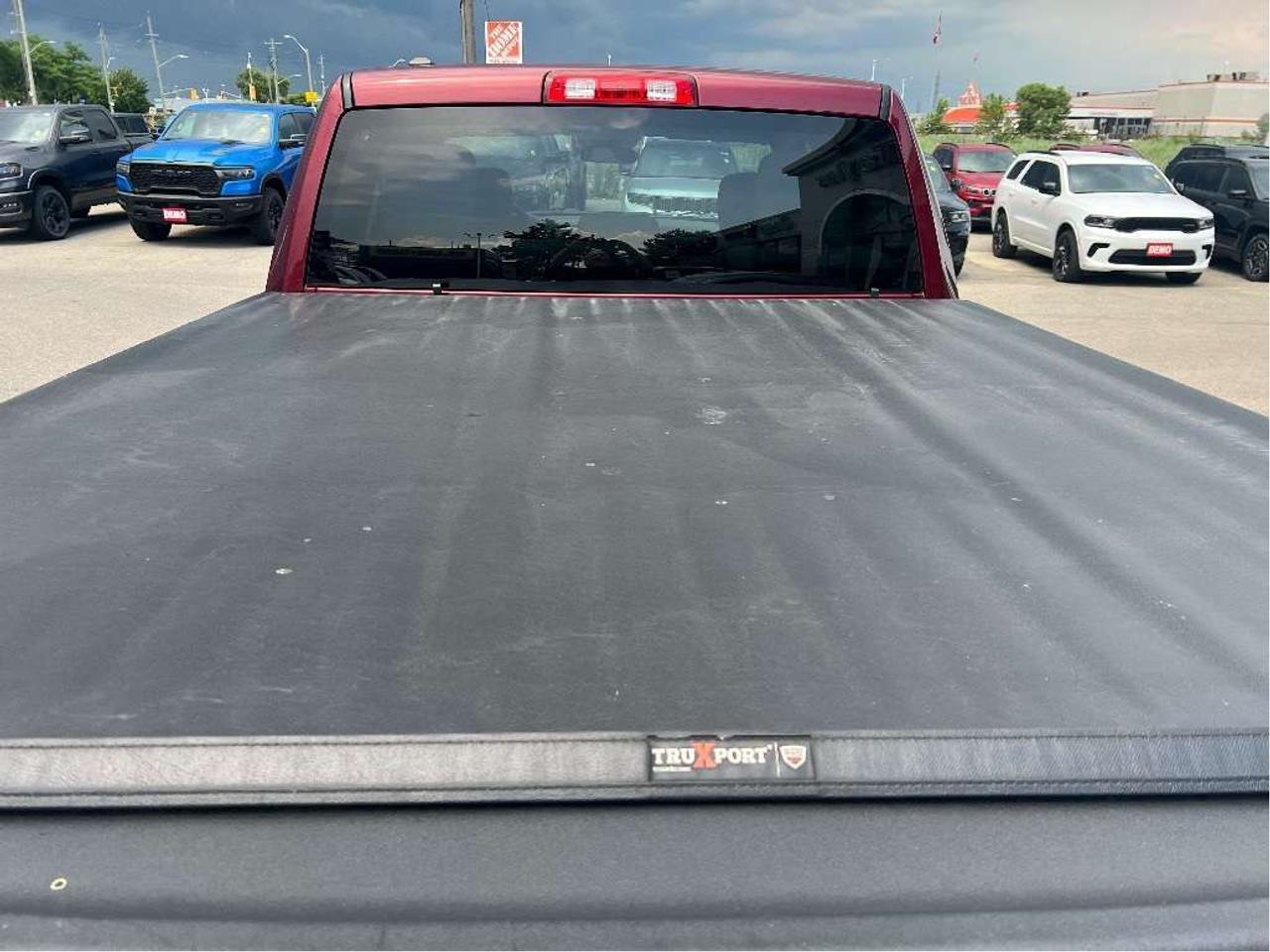 2019 RAM 1500 SXT Quad 4x4 V6 *CHROME APPEARANCE *3.55 AXLE Photo