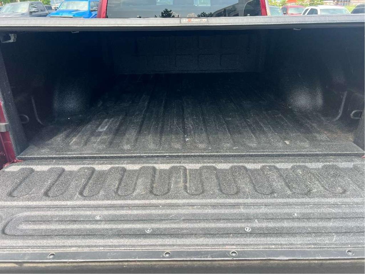 2019 RAM 1500 SXT Quad 4x4 V6 *CHROME APPEARANCE *3.55 AXLE Photo