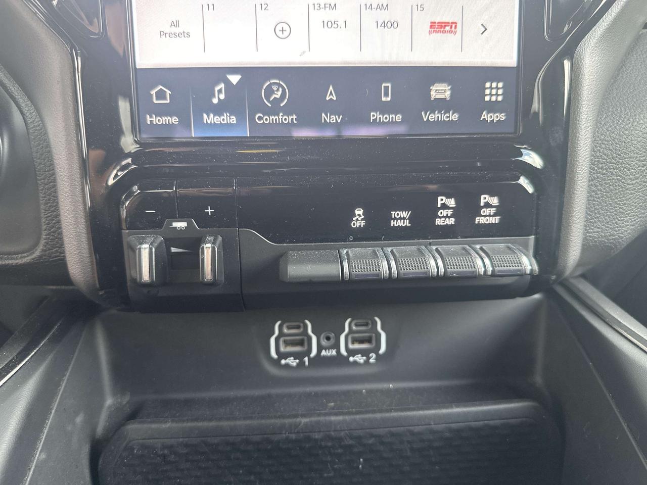2022 RAM 1500 Sport 4x4 Crew Cab 5'7  Box Photo
