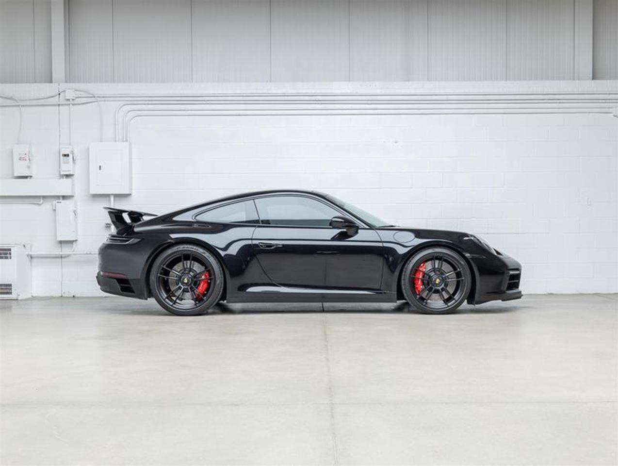 2024 Porsche 911  Photo