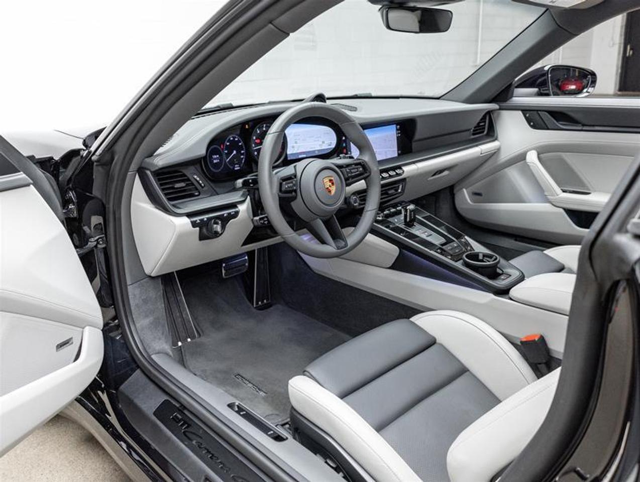 2024 Porsche 911  Photo