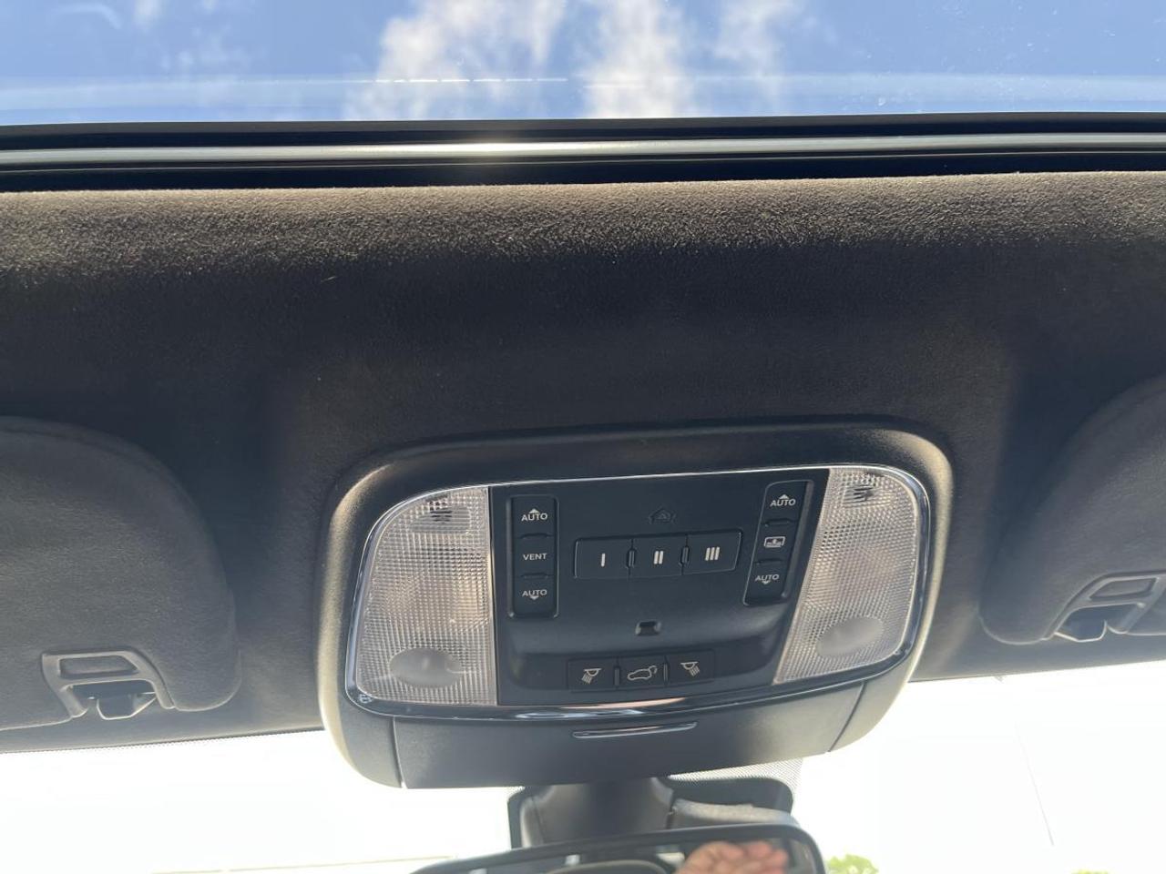 2020 Jeep Grand Cherokee Summit 4x4 Photo