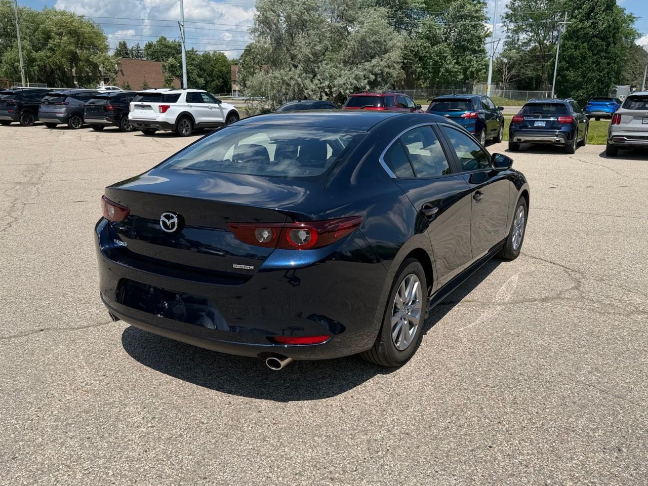 2024 Mazda 3 GS (A6) 4dr Front-Wheel Drive Sedan Photo