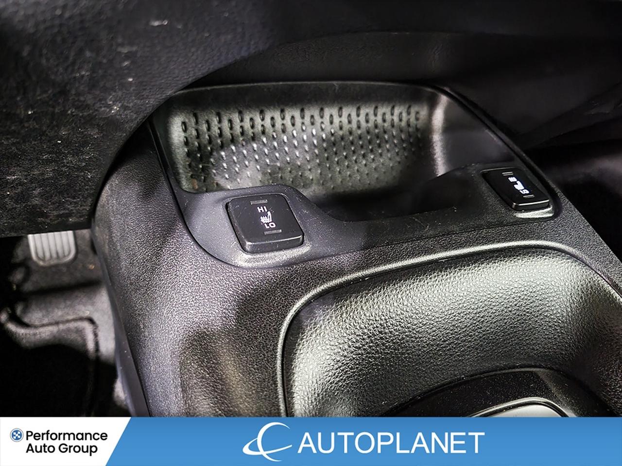 2025 Toyota Corolla LE, Android Auto, Back Up Cam, Toyota Safety Sense Photo