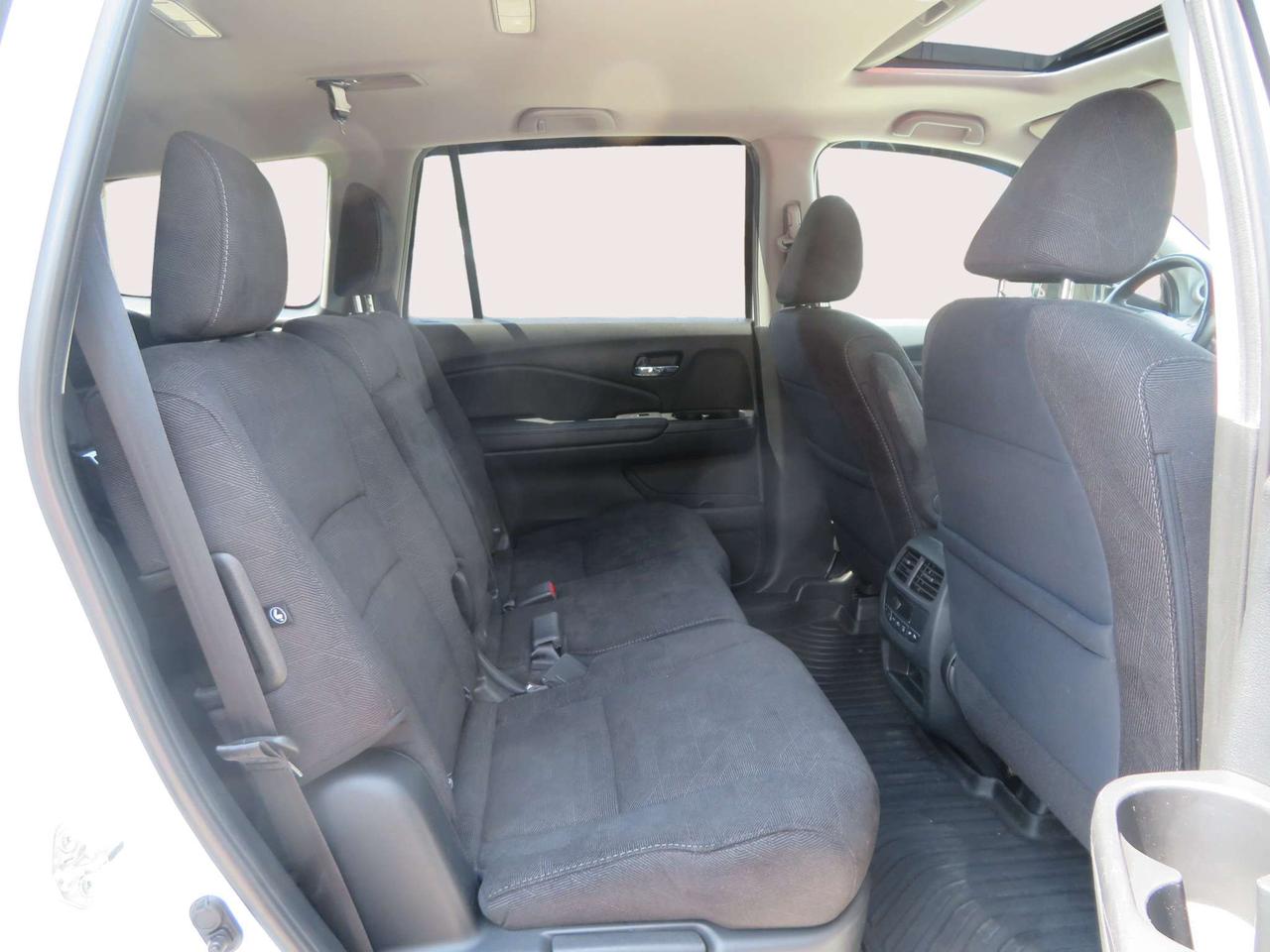 2021 Honda Pilot EX AWD Photo