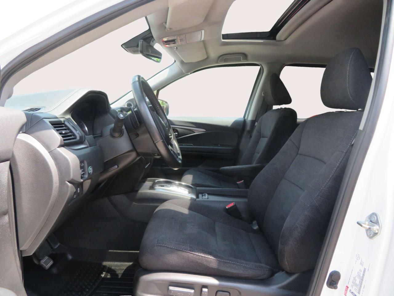 2021 Honda Pilot EX AWD Photo