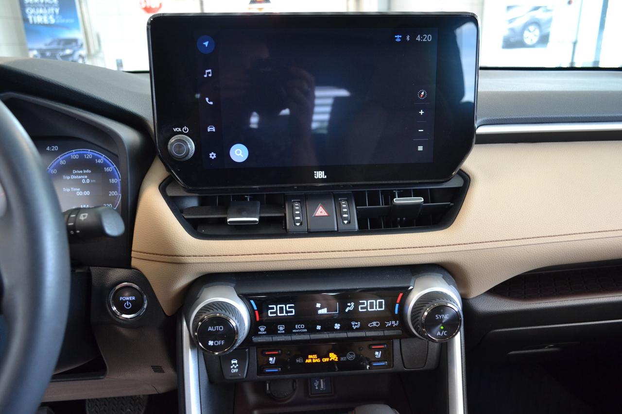 2023 Toyota RAV4 Hybrid Limited Photo