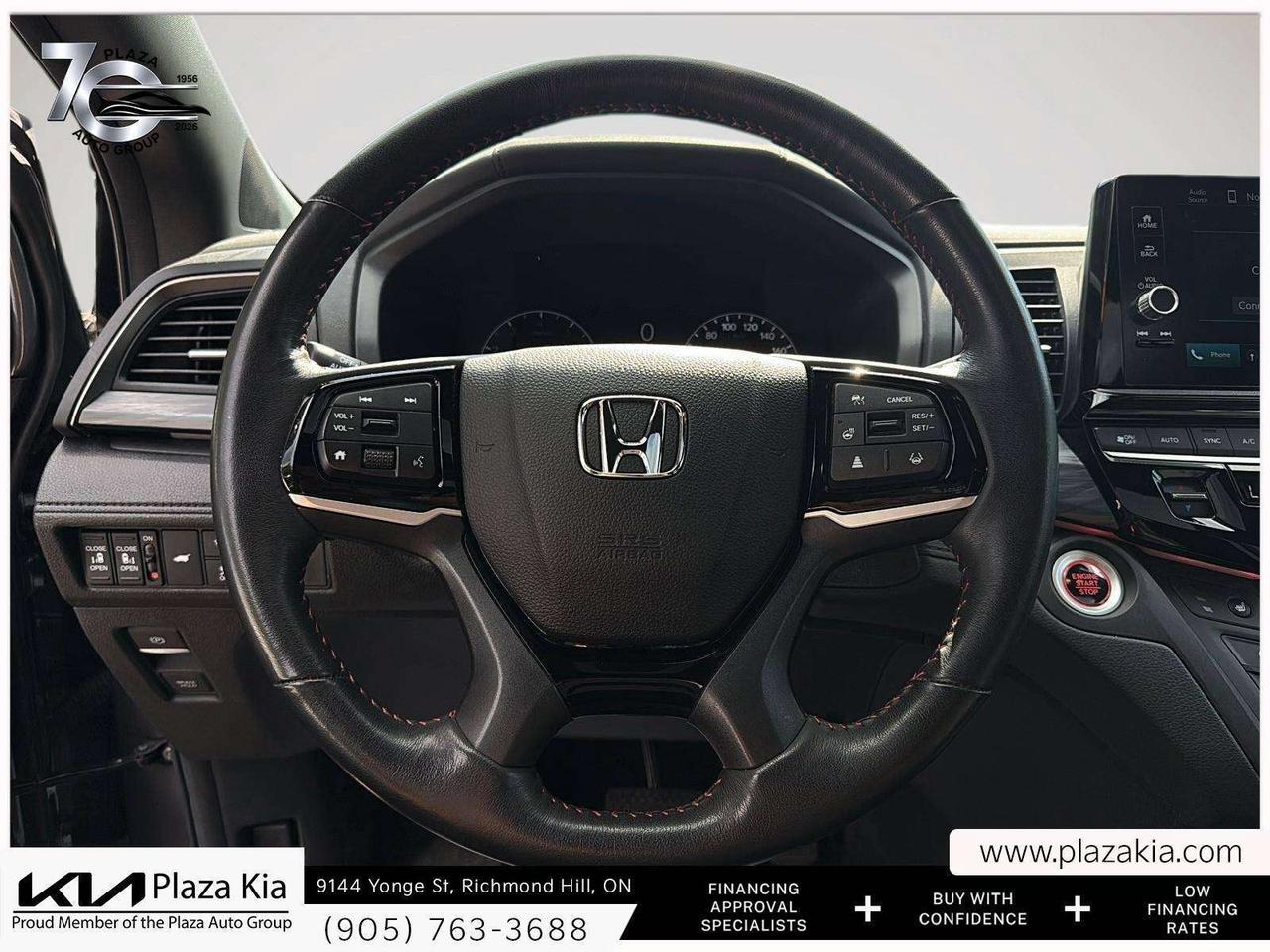 2025 Honda Odyssey *One Owner   Accident Free   Spacious 8 Passenger Photo