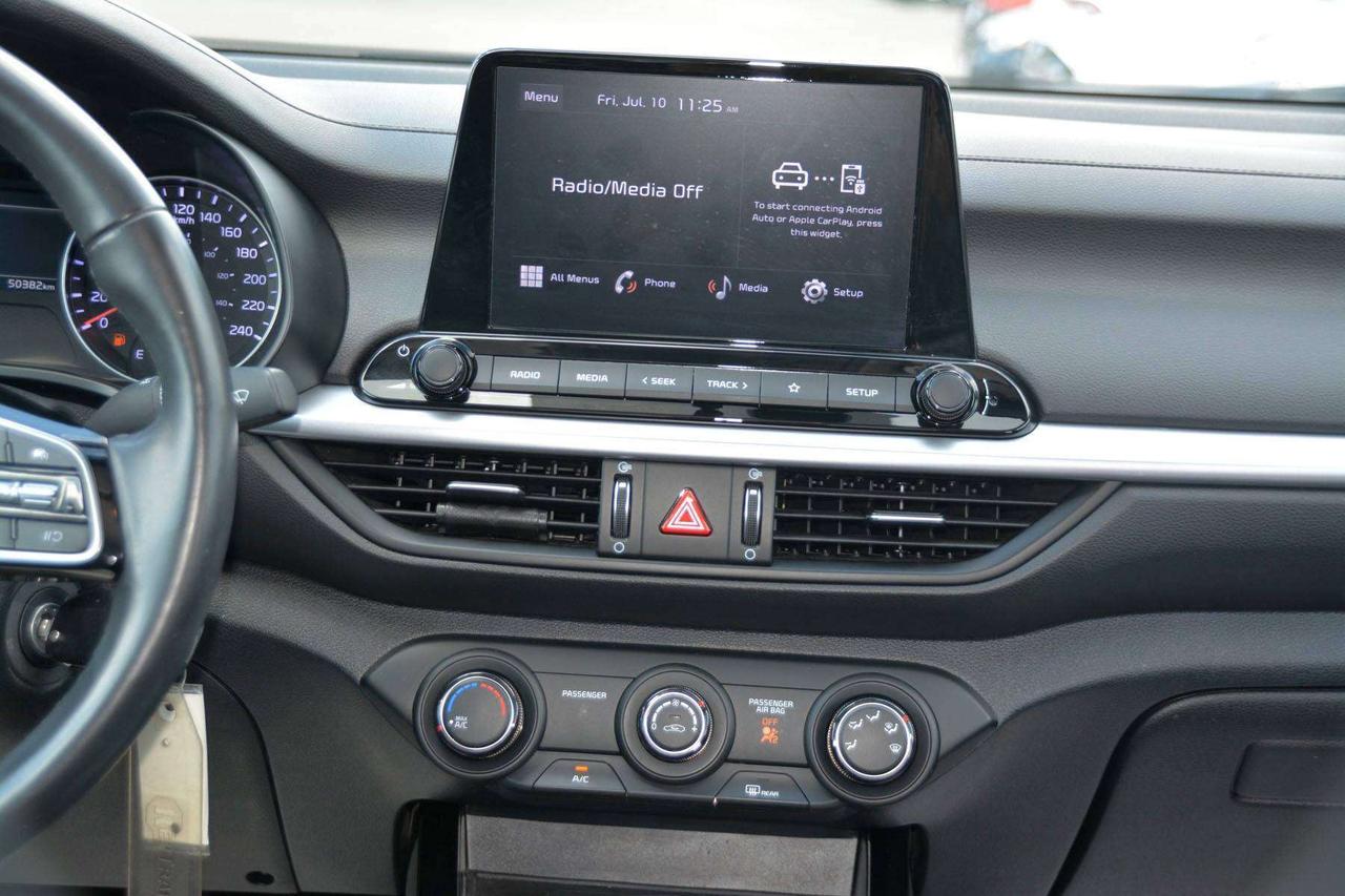 2023 Kia Forte EX+ Photo