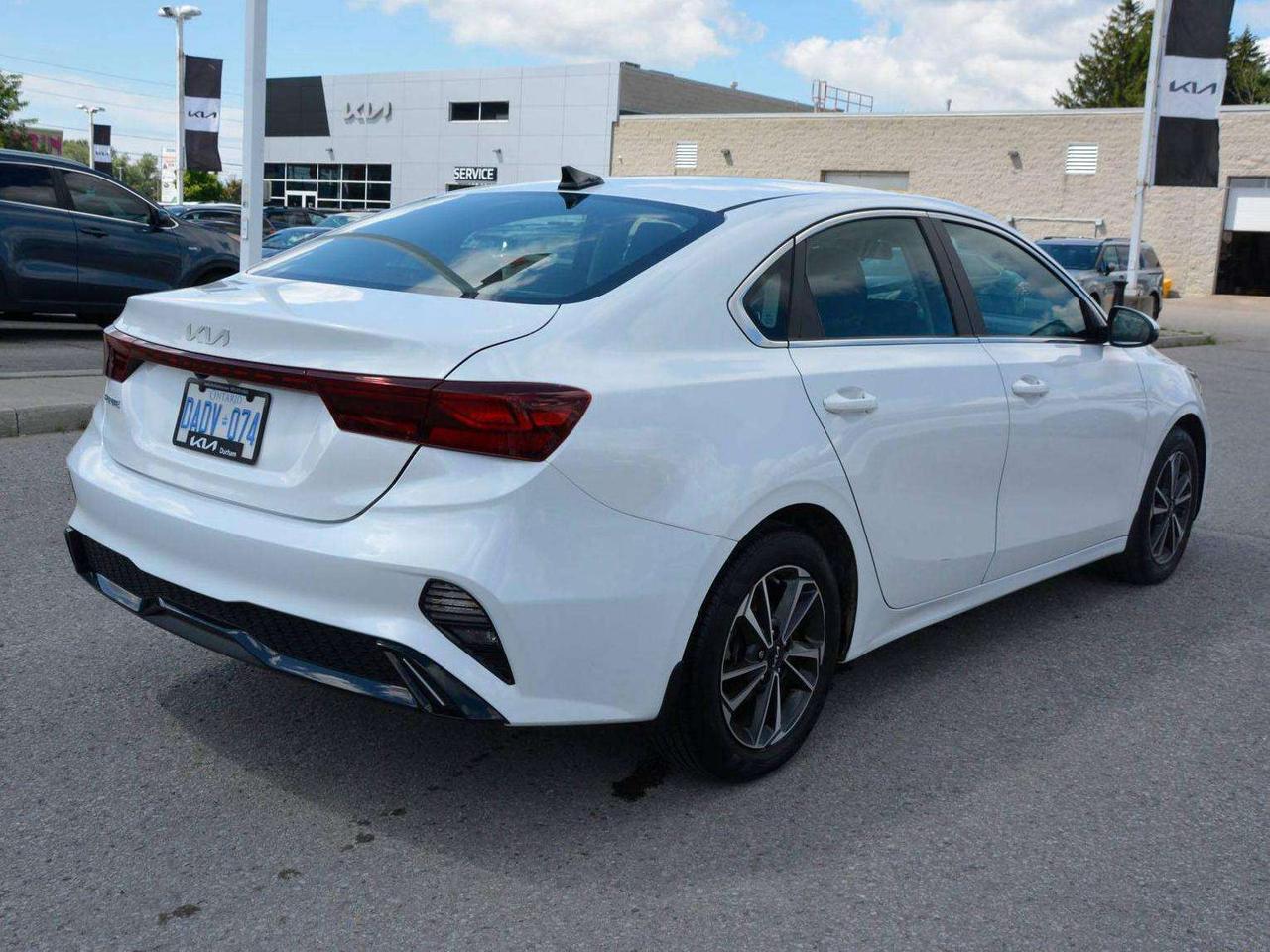 2023 Kia Forte EX+ Photo
