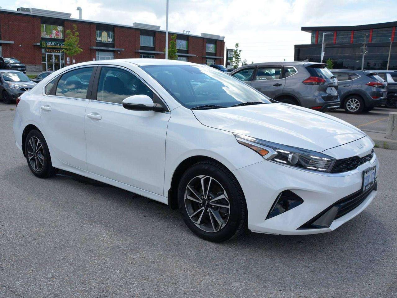 2023 Kia Forte EX+ Photo