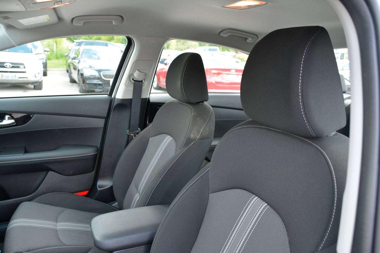 2023 Kia Forte EX+ Photo