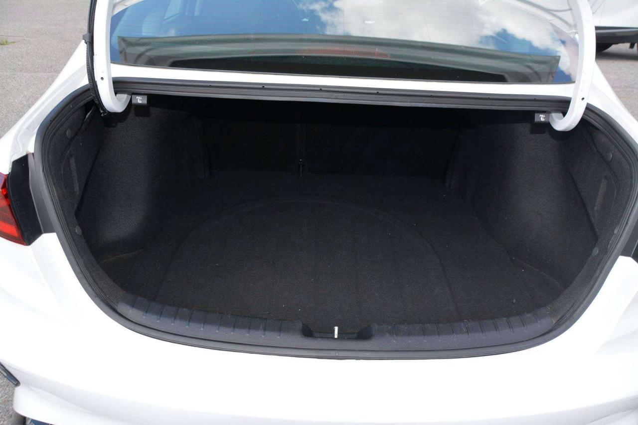 2023 Kia Forte EX+ Photo