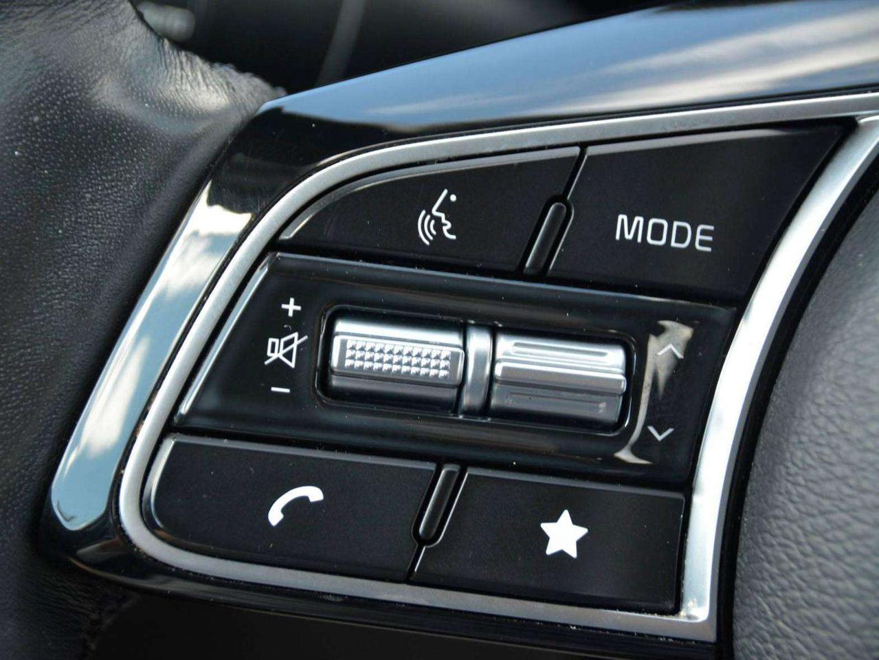 2023 Kia Forte EX+ Photo