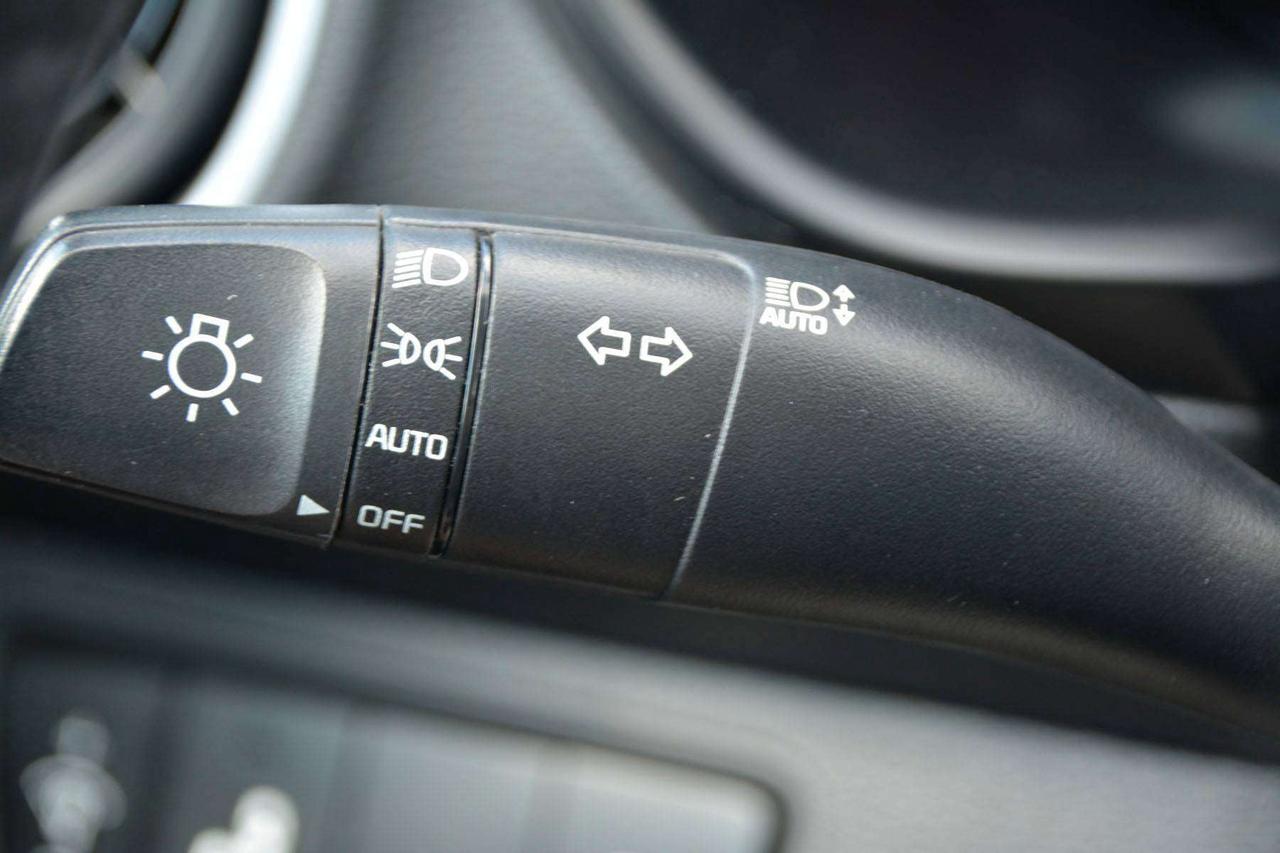 2023 Kia Forte EX+ Photo