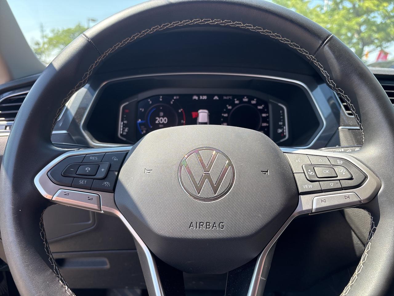 2022 Volkswagen Tiguan Comfortline AWD Back Up Camera Photo2