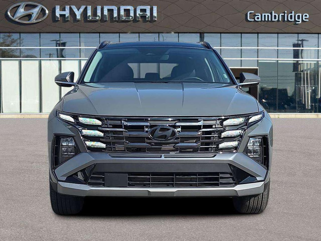 2025 Hyundai Tucson Preferred Trend   NO ACCIDENTS CARPLAY 7.7L/100KM Photo