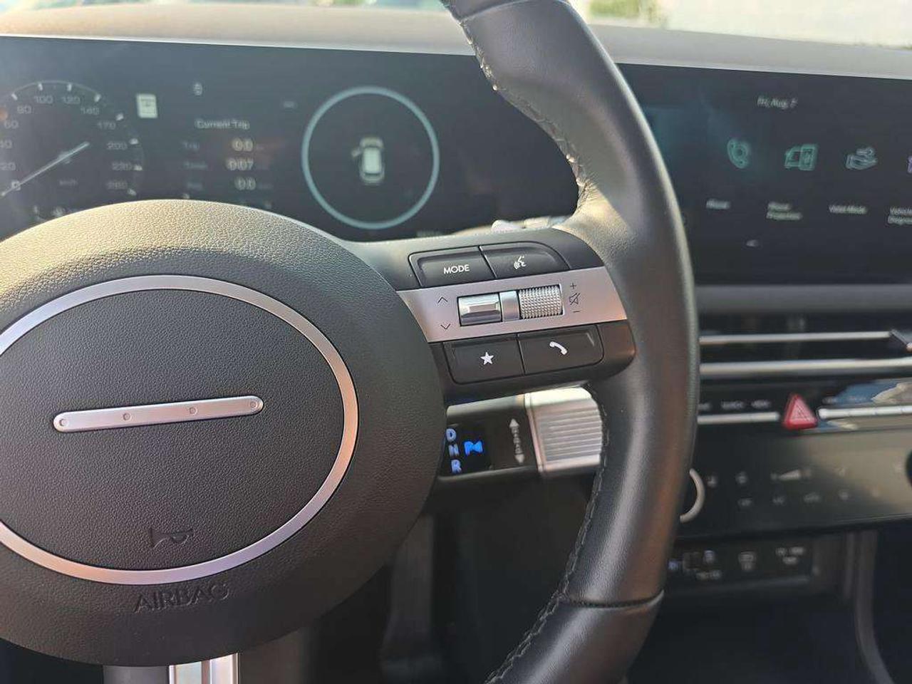 2025 Hyundai Tucson Preferred Trend   NO ACCIDENTS CARPLAY 7.7L/100KM Photo